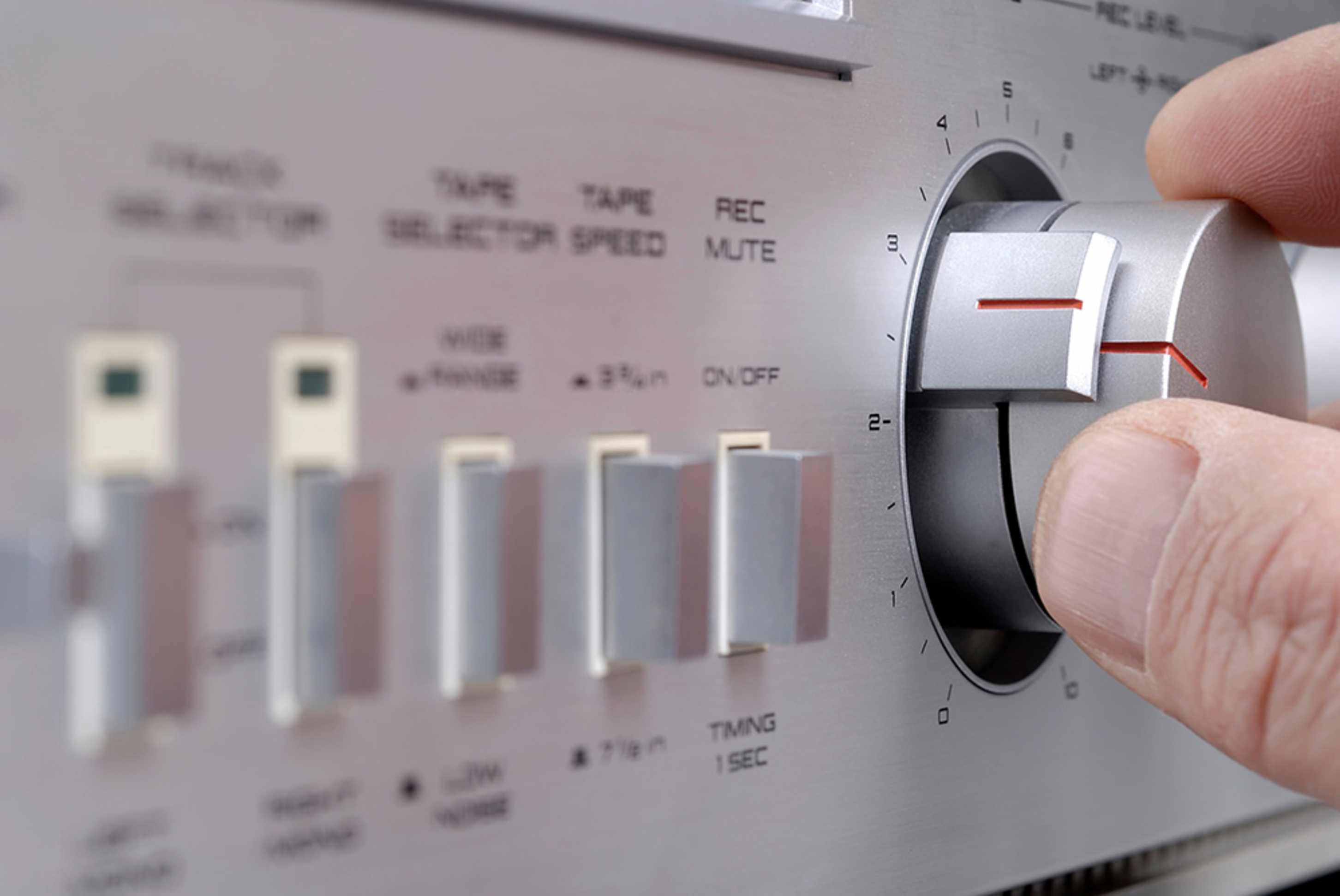 HiFi-Systeme bei Elektrotechnik Ettl Fabian in Obertraubling